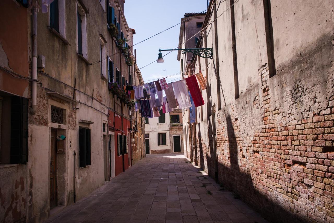 Venezia Biennale Bianco & Rosso Veneza Exterior foto